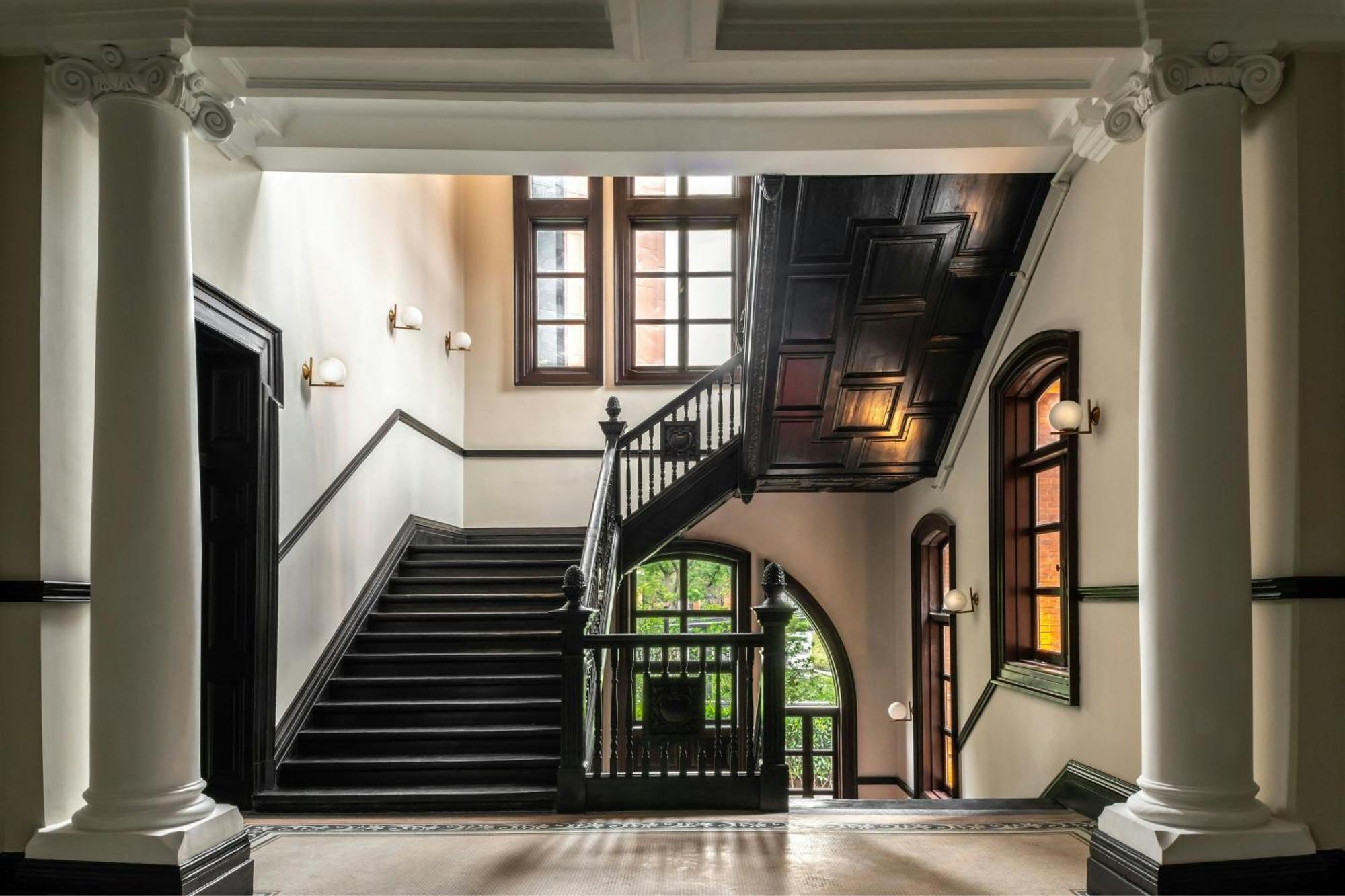 Bulgari Hotel 5*