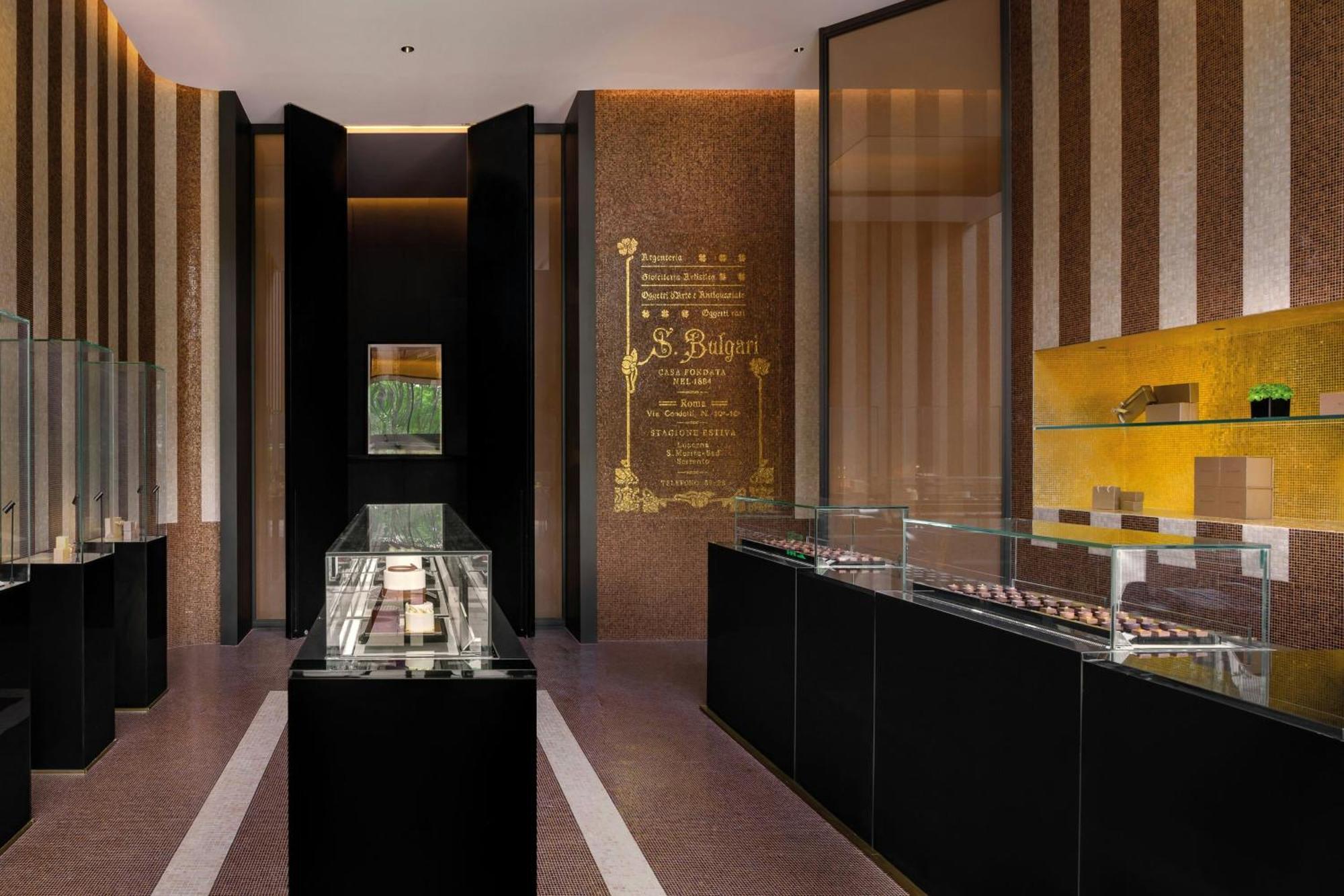 Khách sạn Bulgari